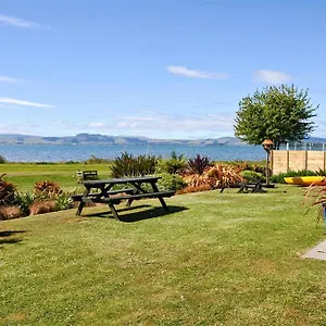 4* Bed & Breakfast Ngongotaha Lakeside