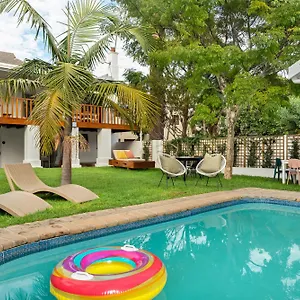 Neighbourgood Hill Hotel Cape Town
